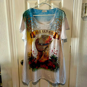 Women’s tee